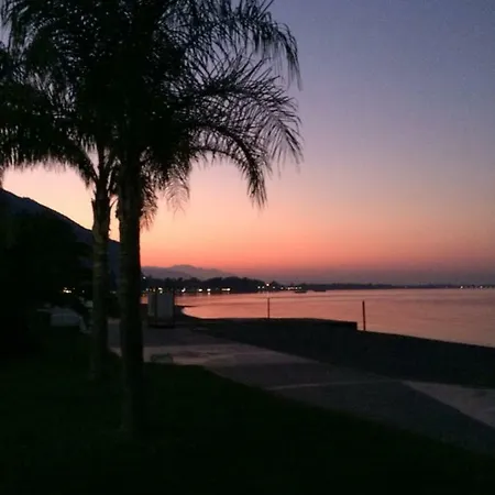 Nana Hotel Kamena Vourla