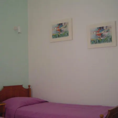 Nana Hotel