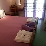 Nana Hotel