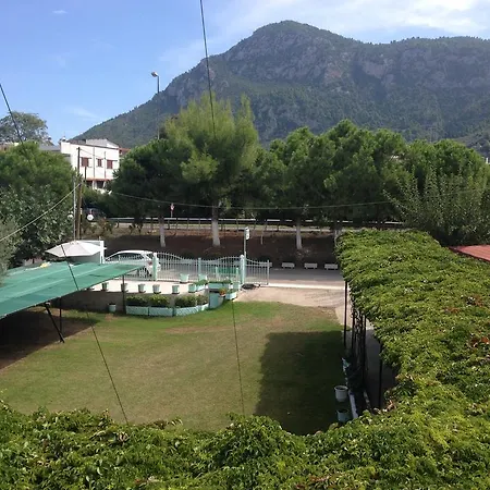 Hotel Nana