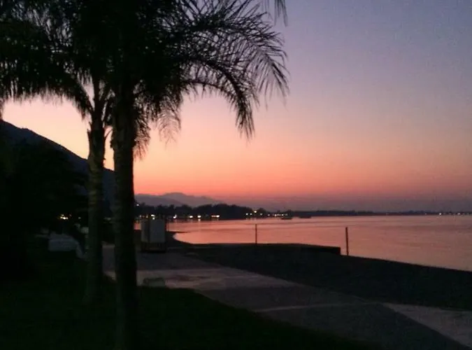 Nana Hotel Kamena Vourla